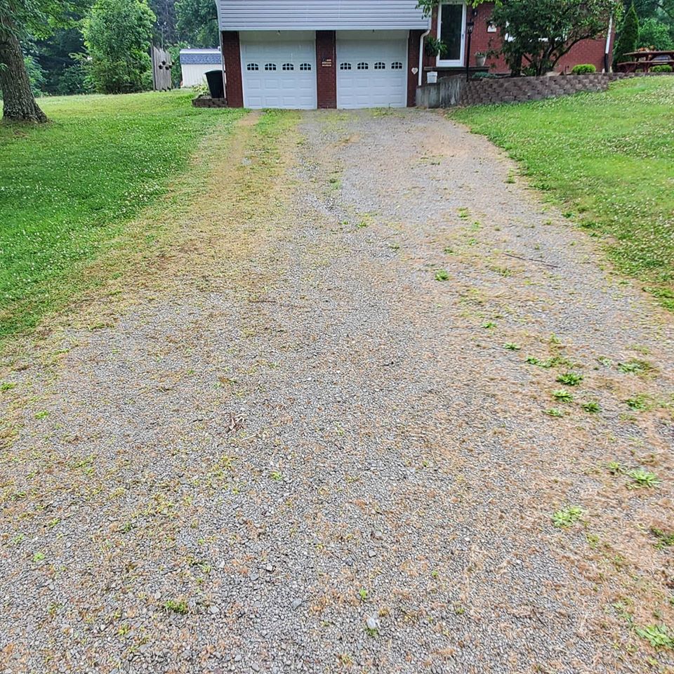 Driveway resurfaced with road millings